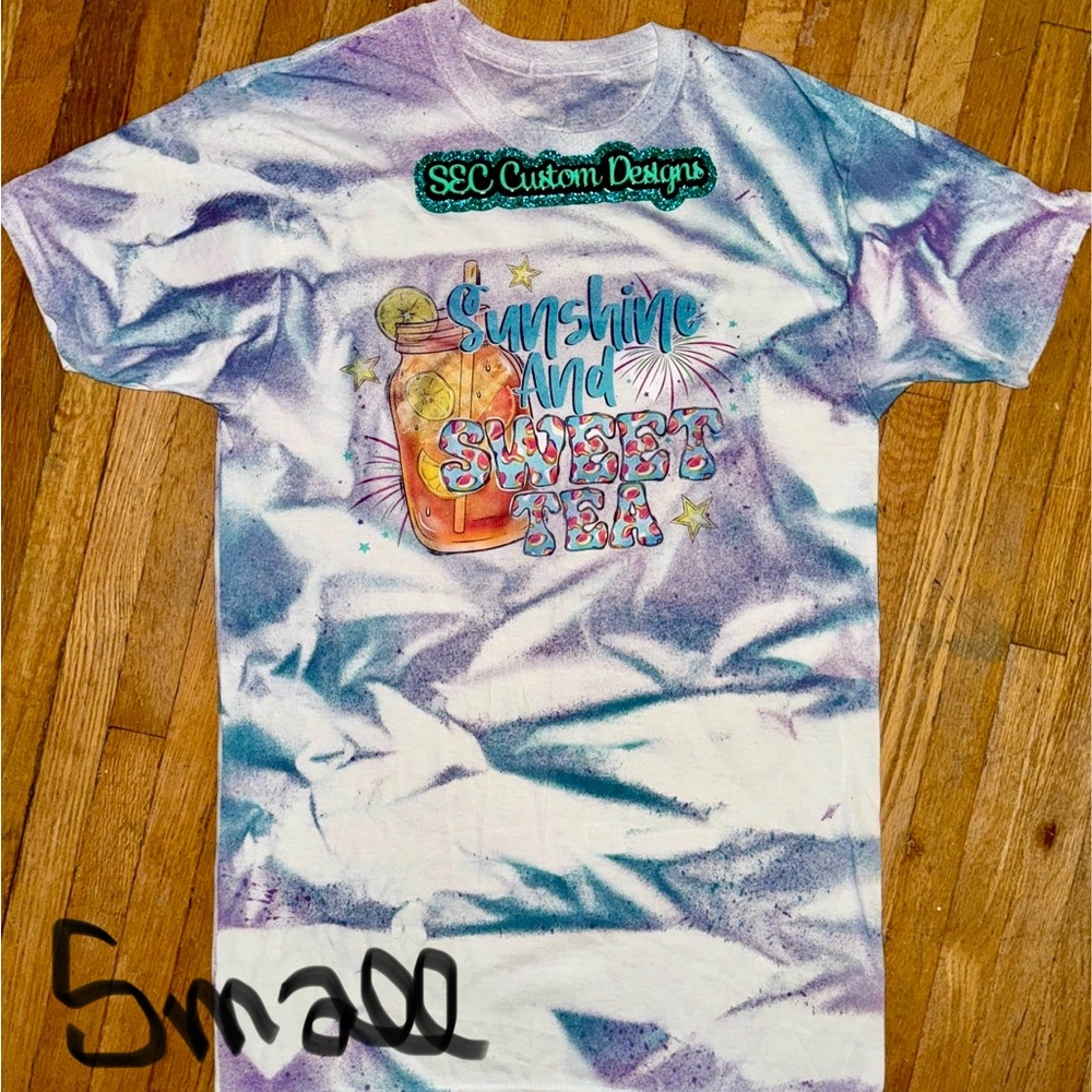 Purple and White Graphic T-Shirt